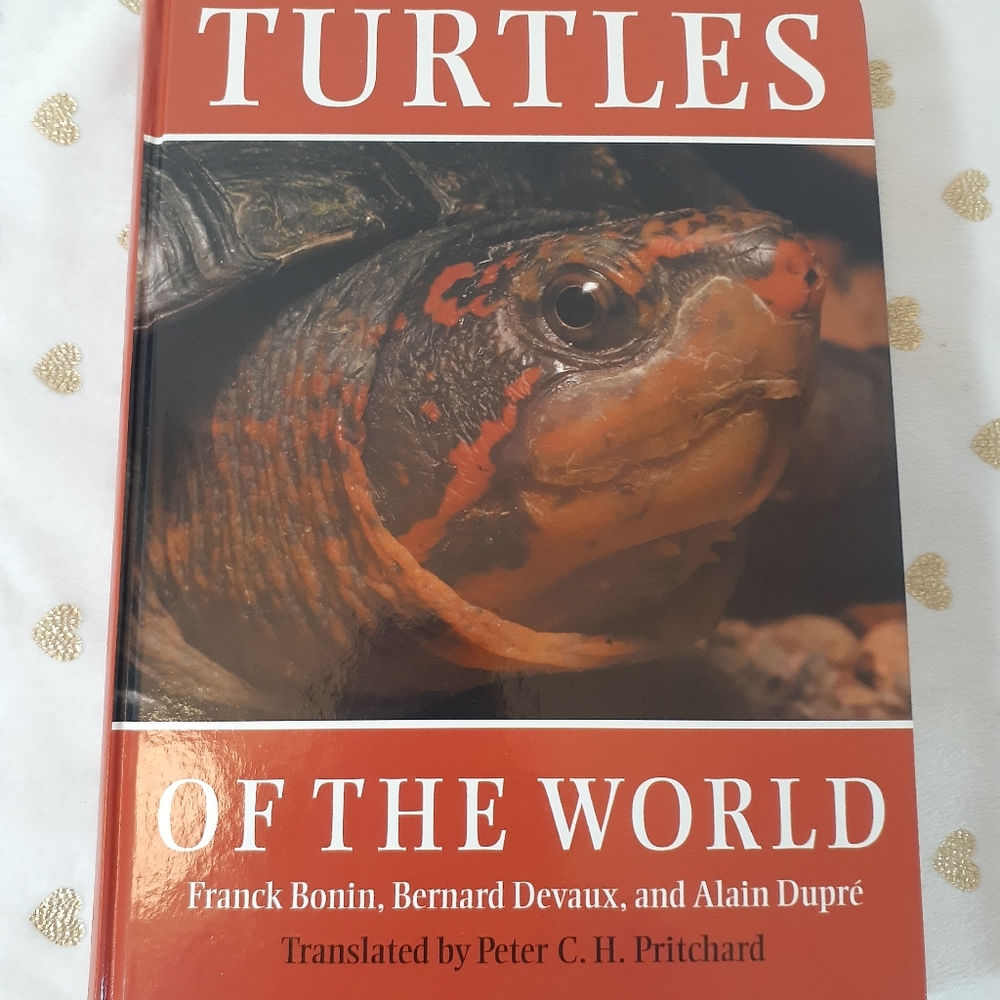 🔥3/$70 *NEW* Turtles Of The World Book (Hardcover)